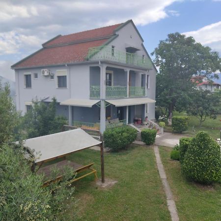 Green Garden Guesthouse Shkodër エクステリア 写真